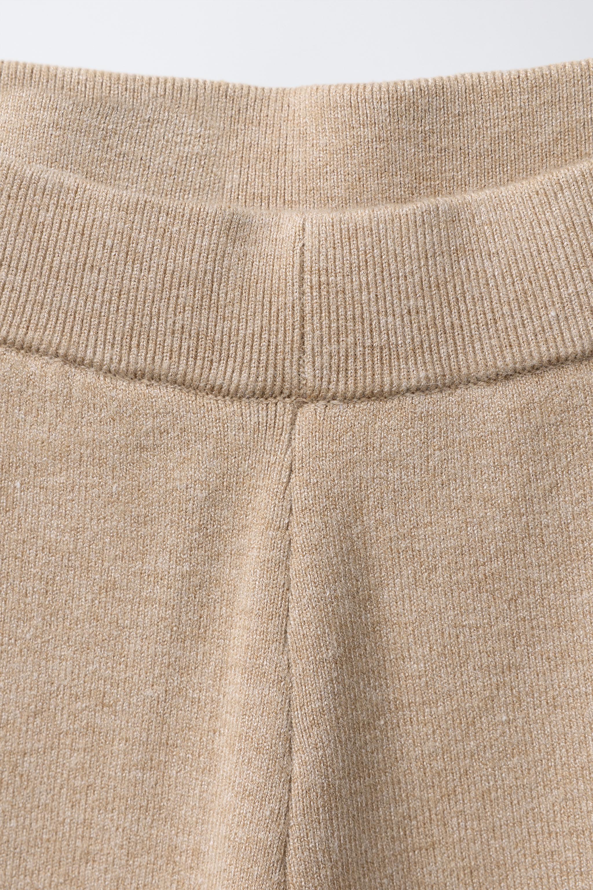 PANTALON EN MAILLE LARGE